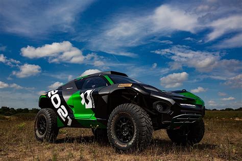 EXTREME OFF ROAD CARS .